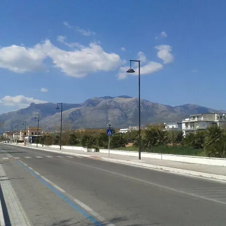 Uso Turistico * Scauri (Lazio)